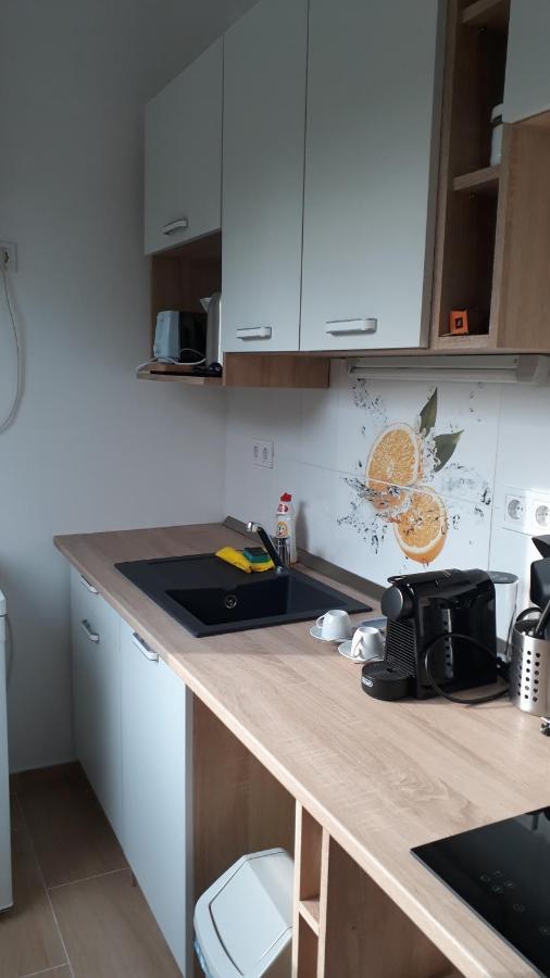 Vilagos, Kellemes Lakas, Jo Koezlekedessel Budapest Ngoại thất bức ảnh