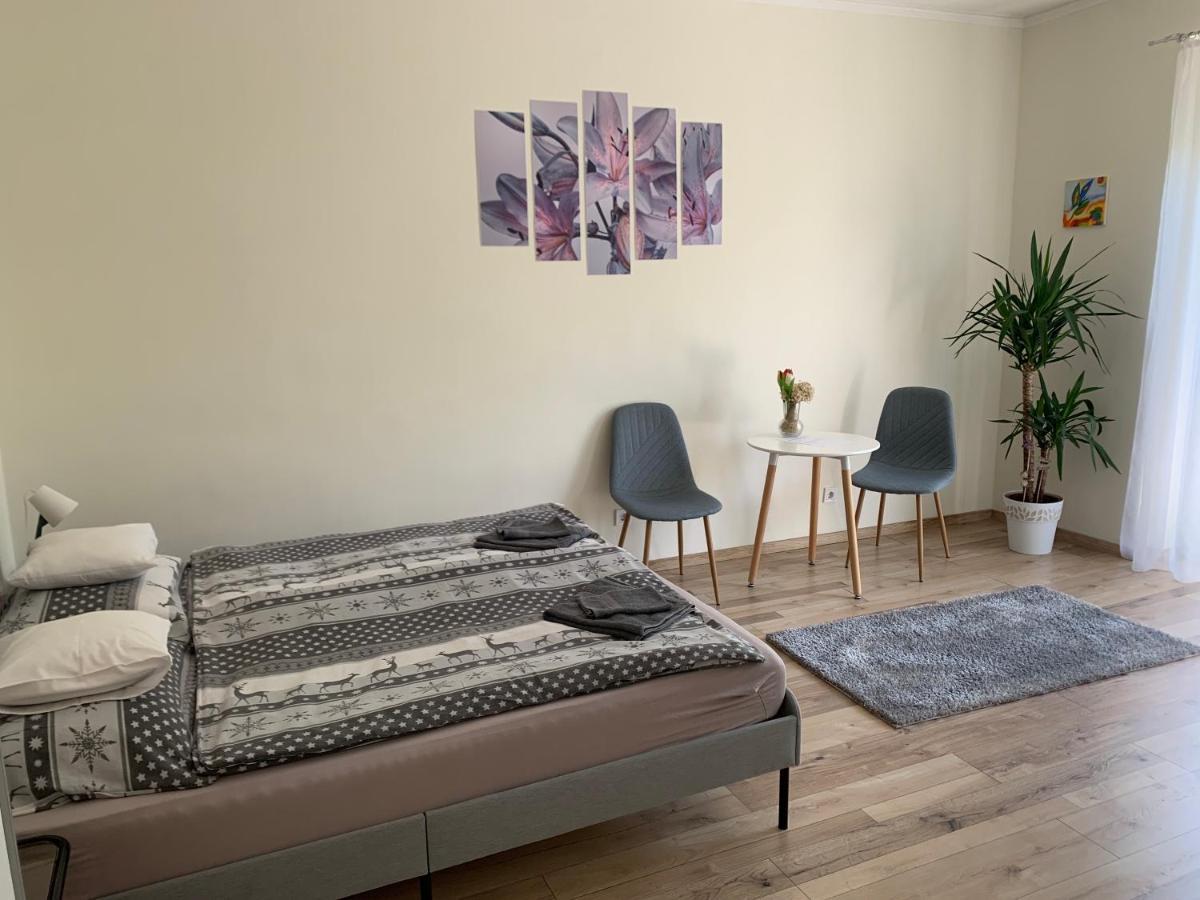 Vilagos, Kellemes Lakas, Jo Koezlekedessel Budapest Ngoại thất bức ảnh
